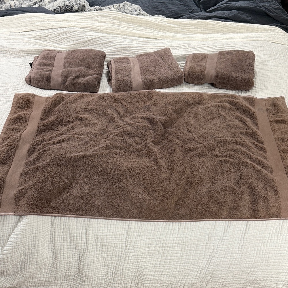 Ralph Lauren 4 Bath Towel Set